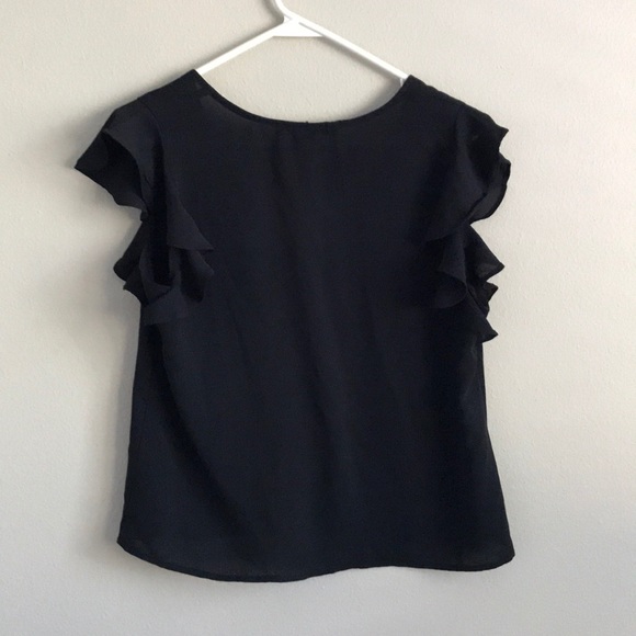 Black top - Picture 2 of 3